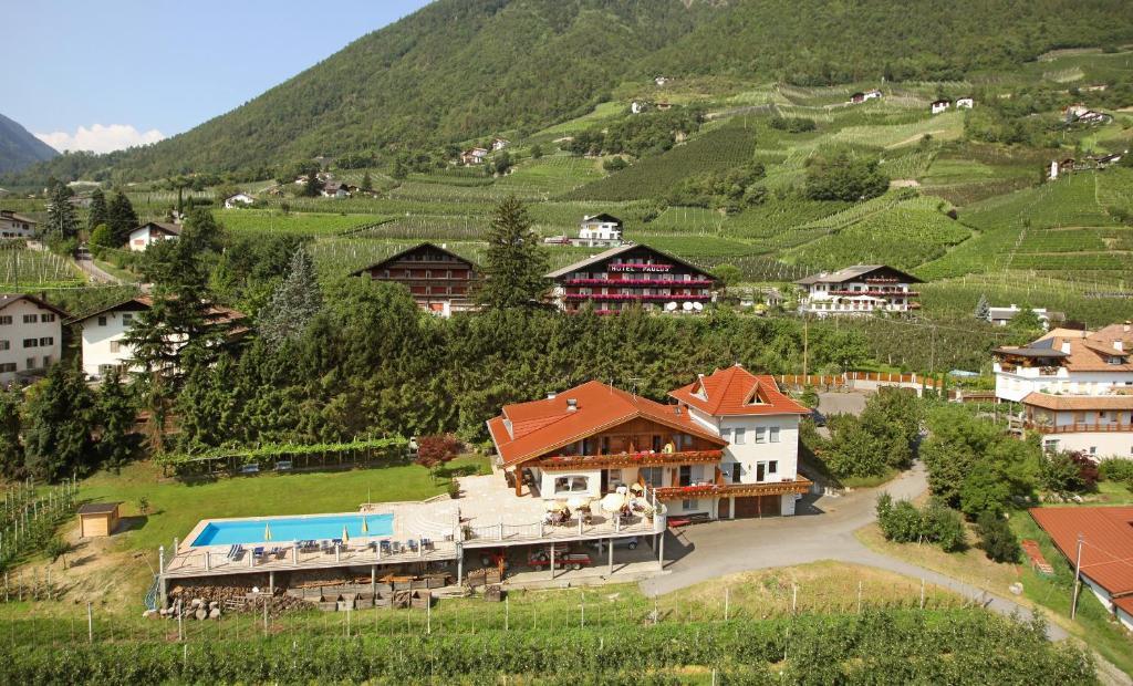 Weihergut Cermes Exteriör bild